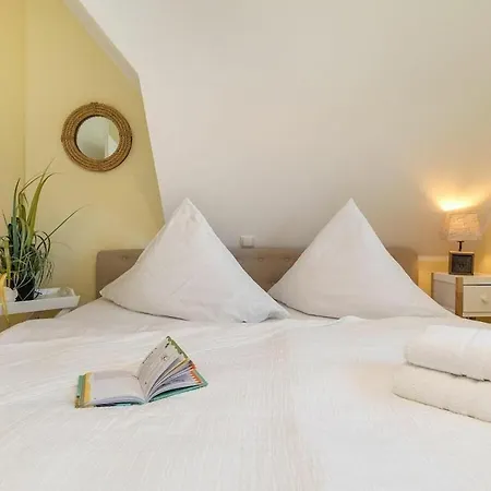 펜션 With 1 Bedroom 프레로